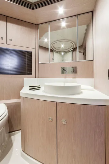 Wolverine Yacht Photos Pics Sistership Photo