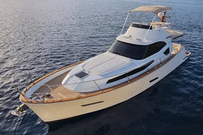 Monachus 470 FLY