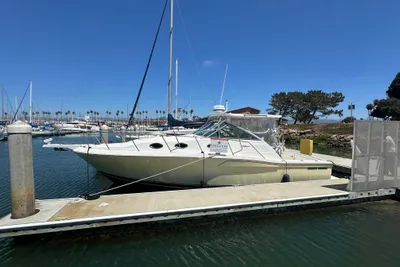 Wellcraft 330 Coastal