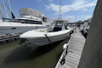 Boston Whaler 330 Outrage