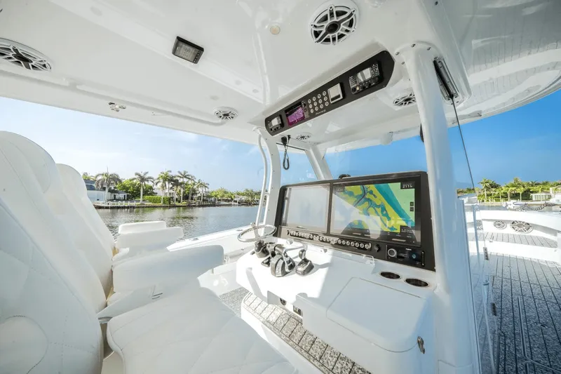 With Belz On Yacht Photos Pics 