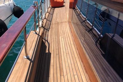 Yacht