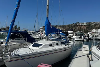Catalina 320