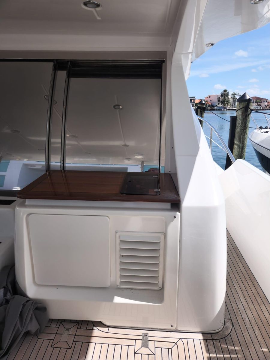 2014 Azimut 70 