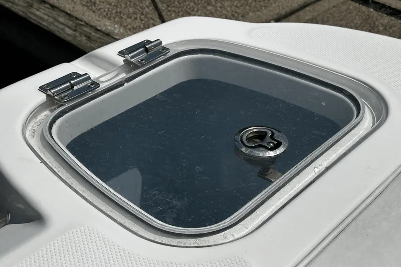 Nakama II Yacht Photos Pics 