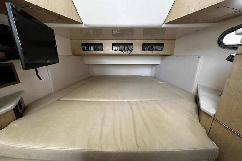 Nakama II Yacht Photos Pics 