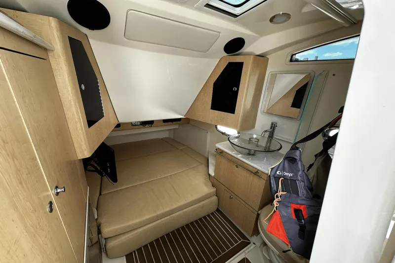 Nakama II Yacht Photos Pics 