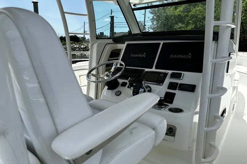 Nakama II Yacht Photos Pics 
