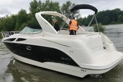 2008 Bayliner 335 Cruiser