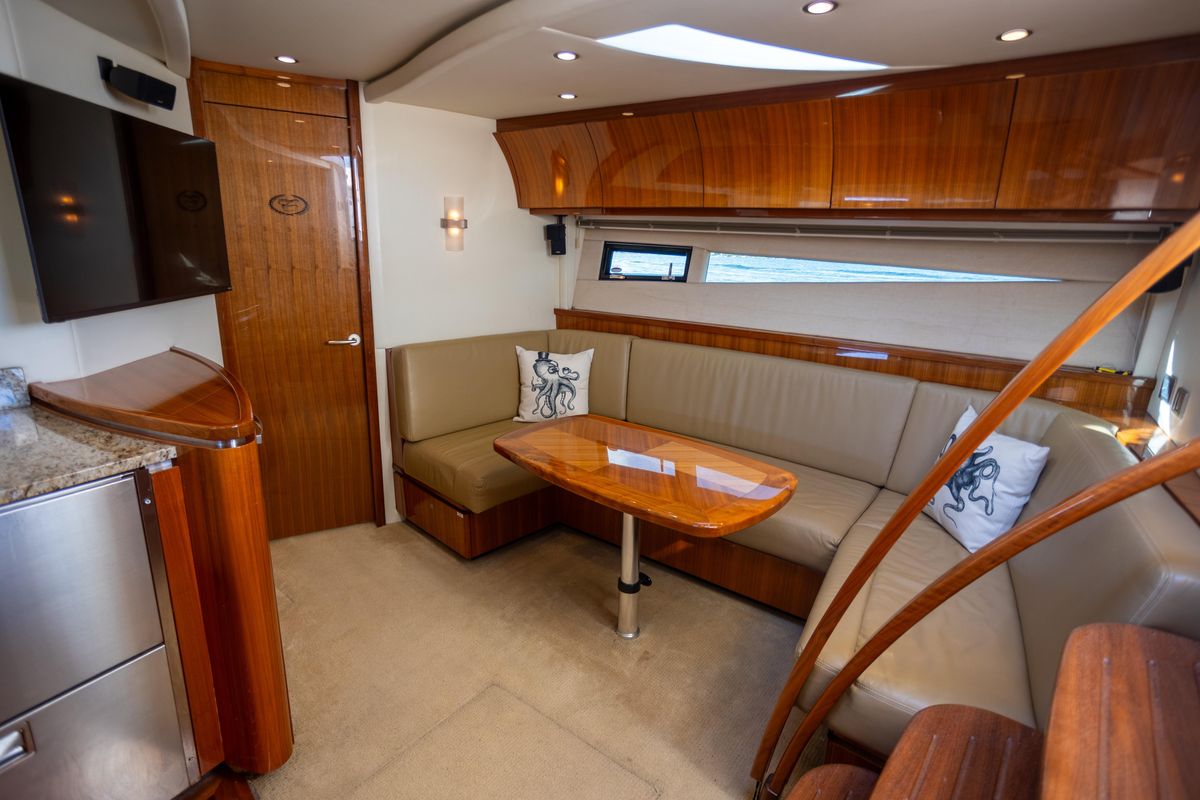 2008 Cobalt 46 