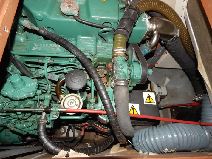  Yacht Photos Pics Engine compartment of a 1999 Oyster 42 Aft Cockpit Deck Saloon with Volvo Penta engine.