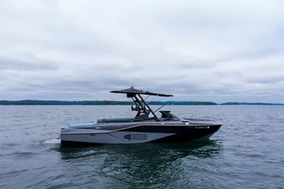Axis T235