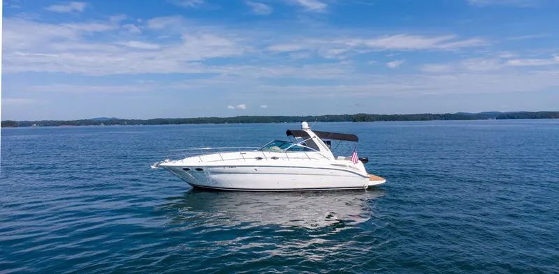  Yacht Photos Pics 1999 SEA RAY 380 SUNDANCER - Image 4