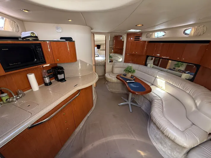  Yacht Photos Pics 1999 SEA RAY 380 SUNDANCER - Image 26