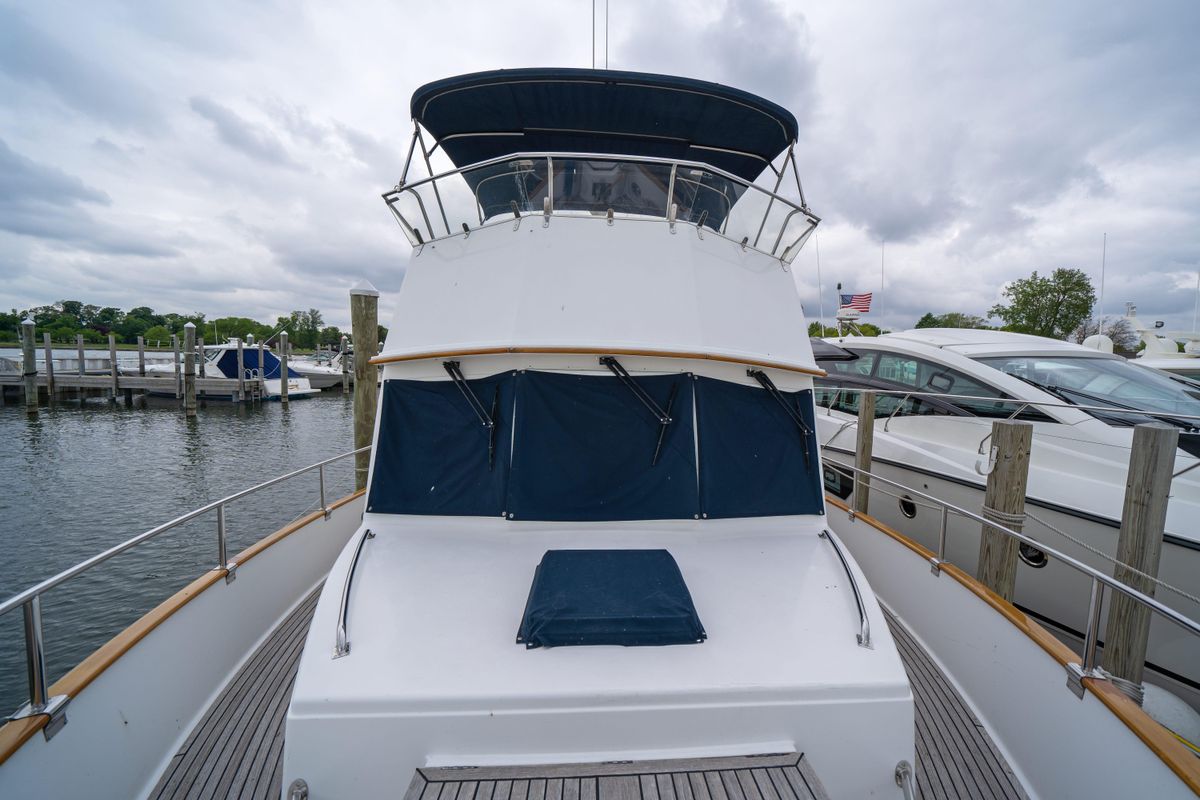 2001 Grand Banks 42 