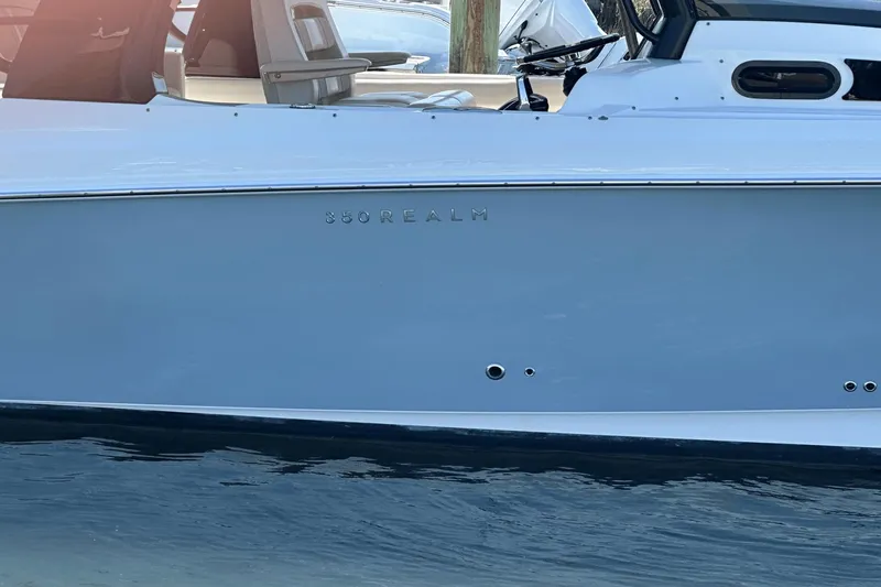 Stock Number 213279 Yacht Photos Pics 