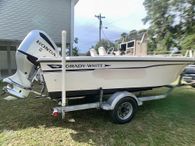 1989 Grady-White 204 Fisherman