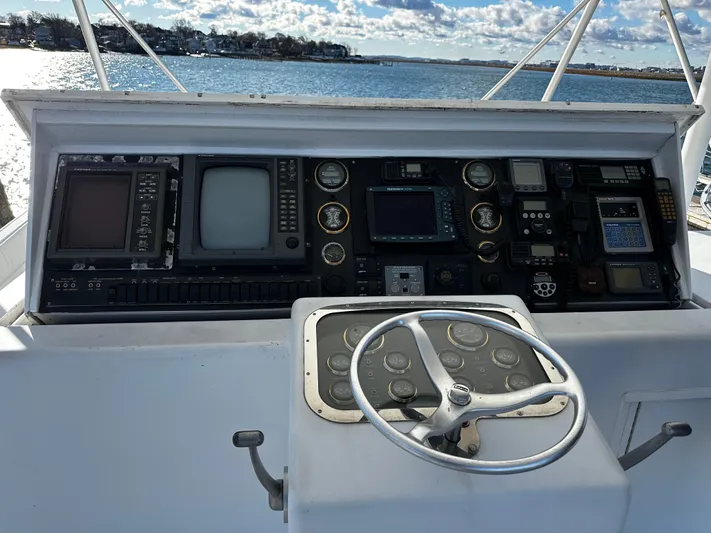 For Reel Yacht Photos Pics Helm with Electronics Box Open