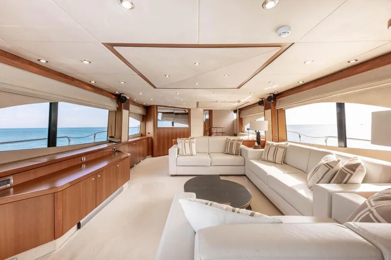 Sunseeker 90 Yacht Yacht Photos Pics Luxurious interior of 2006 Sunseeker 90 Yacht with ocean view and elegant furnishings.