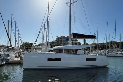Lagoon 40