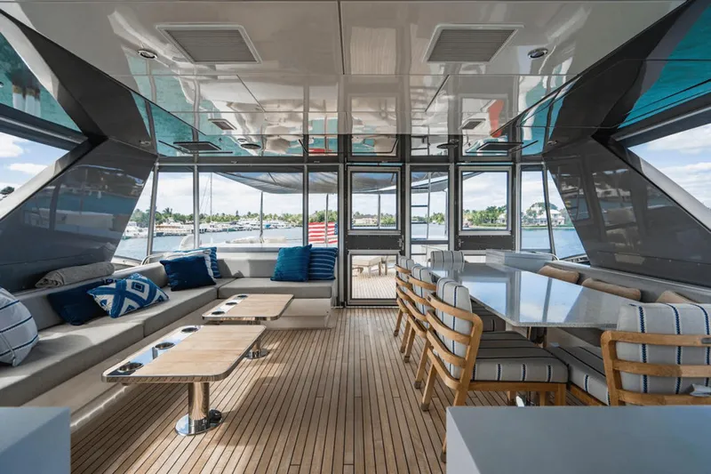 Surplus Lines Yacht Photos Pics 