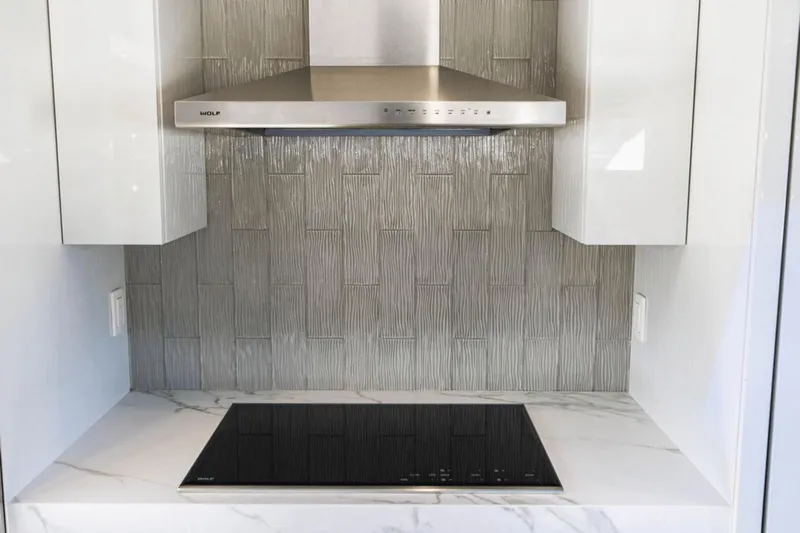 Surplus Lines Yacht Photos Pics 