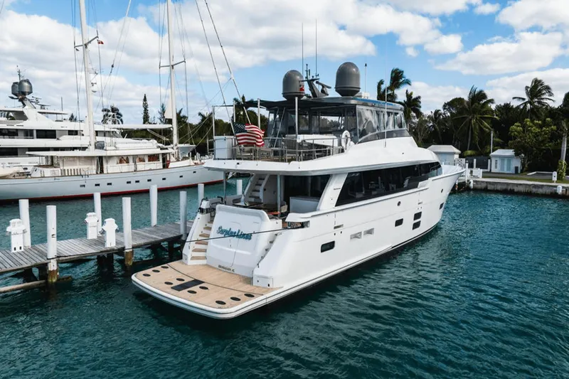 Surplus Lines Yacht Photos Pics 