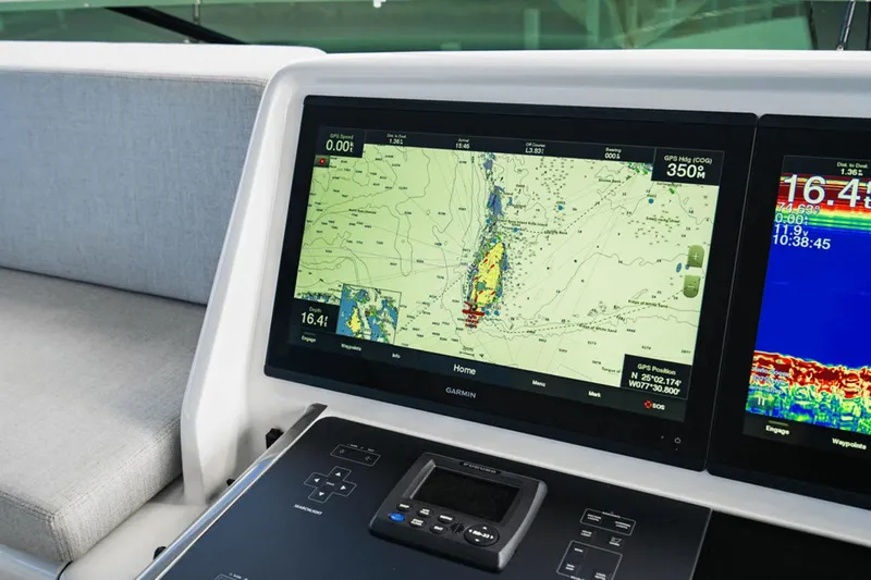 Surplus Lines Yacht Photos Pics 