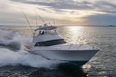 2006 Viking 48