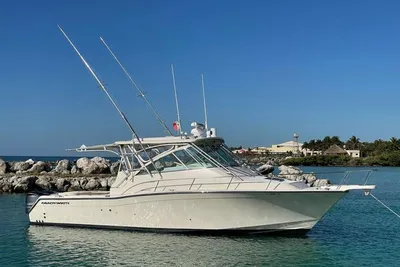 Grady-White Express 360
