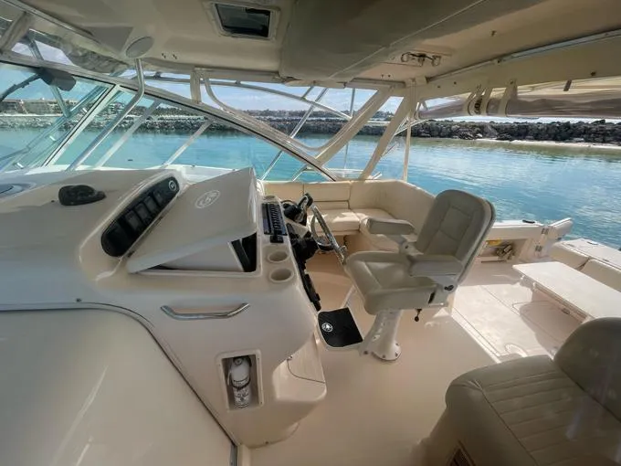 Bona Vita Yacht Photos Pics Helm Looking Stbd.
