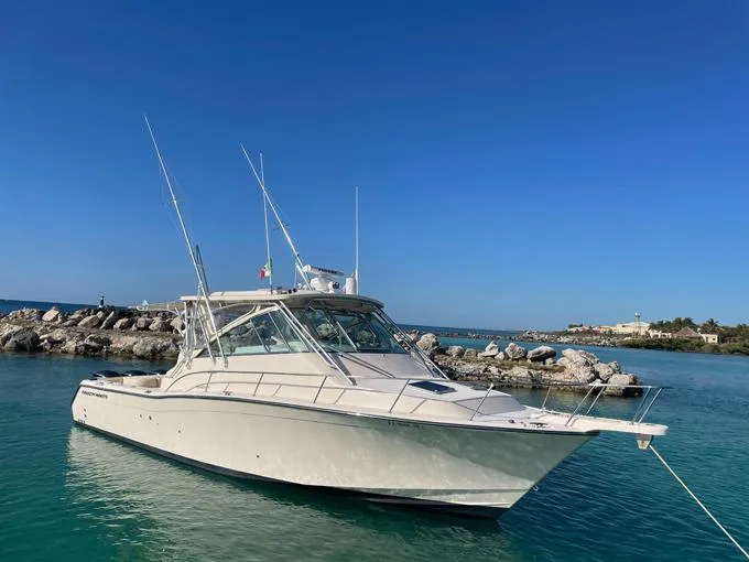 Bona Vita Yacht Photos Pics Stbd. Quarter