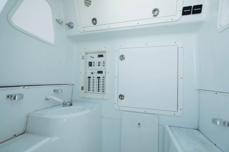  Yacht Photos Pics Interior of 2017 SeaVee Z39 boat featuring control panel and sink.
