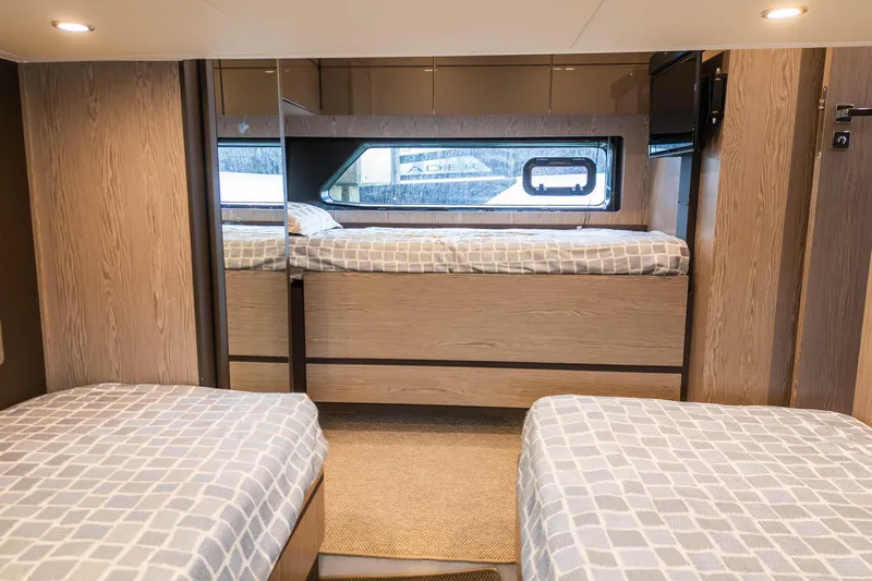  Yacht Photos Pics Interior cabin of 2020 Azimut Atlantis 45 yacht with twin beds and modern design.