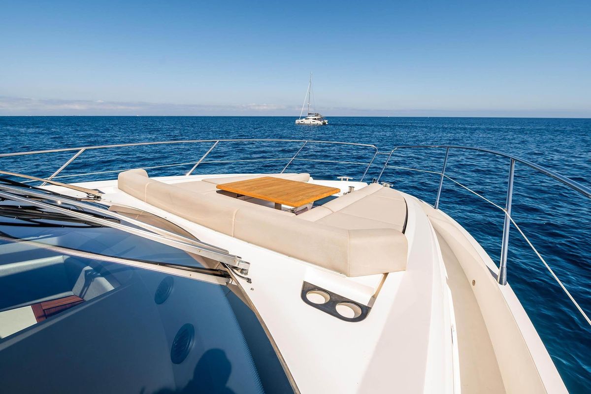 2020 Sunseeker 52 