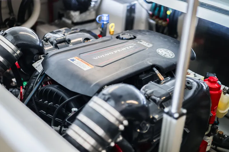 Tarini Yacht Photos Pics Volvo Penta engine in 2020 Regal 28 Express boat, detailed view.