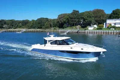 Pursuit OS 445 Offshore