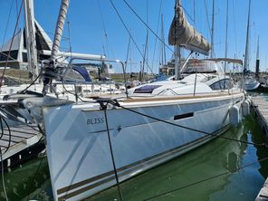 2012 Jeanneau Sun Odyssey 44 DS