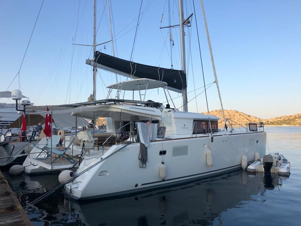 2018 Lagoon 45 