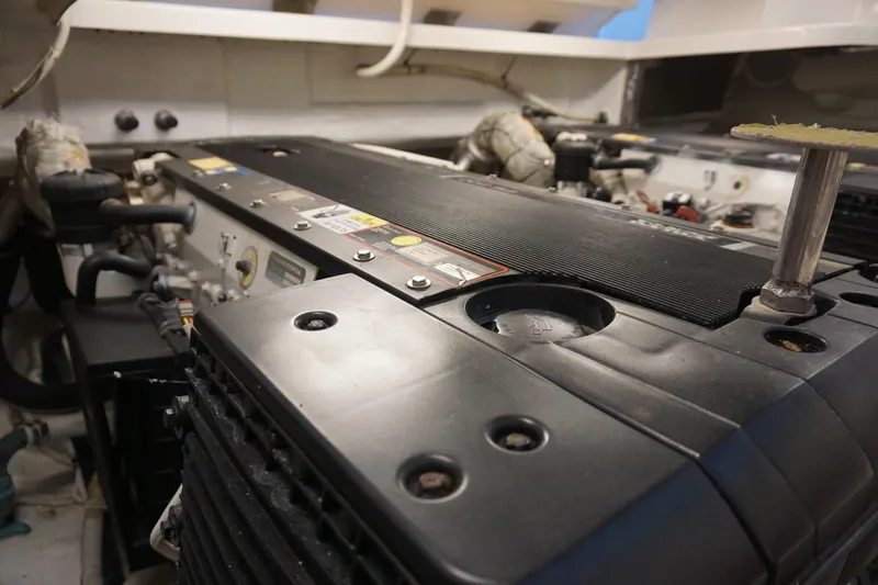 The Pearl Yacht Photos Pics Engine room of a 2007 Tiara Yachts 3900, showcasing mechanical components and details.