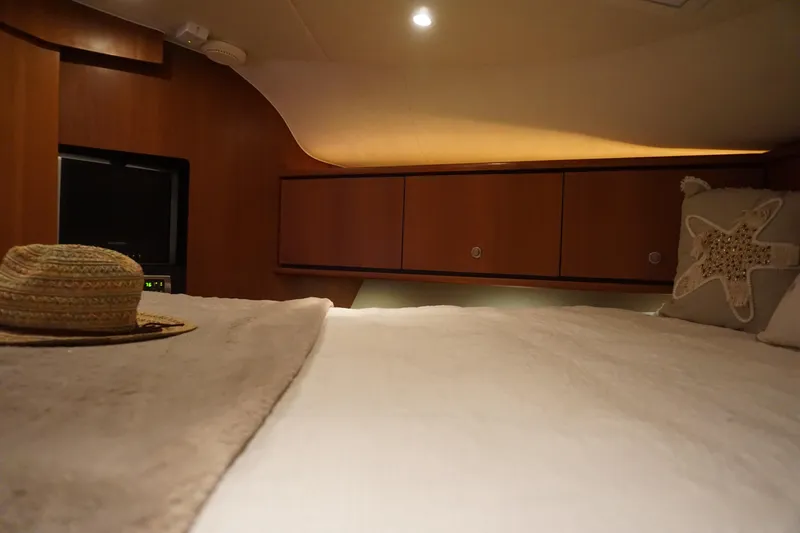 The Pearl Yacht Photos Pics 