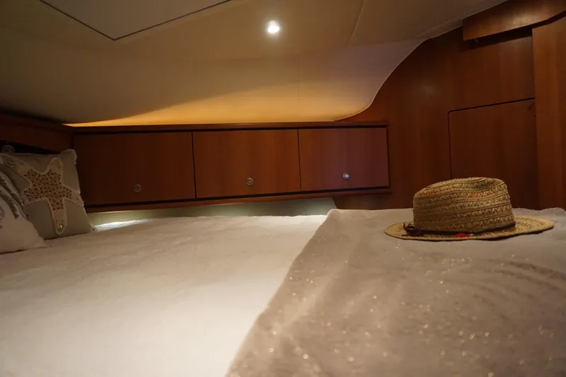 The Pearl Yacht Photos Pics 