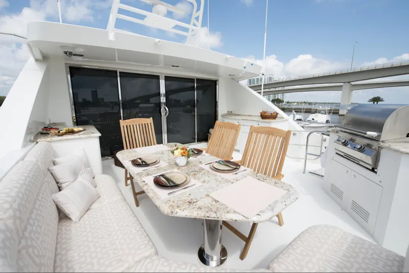 Footloose Yacht Photos Pics Cheoy Lee 95 FOOTLOOSE - Fly Bridge Aft