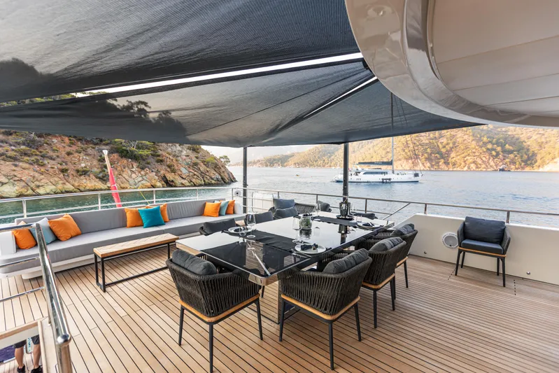 Zeemar Yacht Photos Pics Luxury outdoor dining area on 2016 Custom Aydos Yat Sanayi 100' yacht.