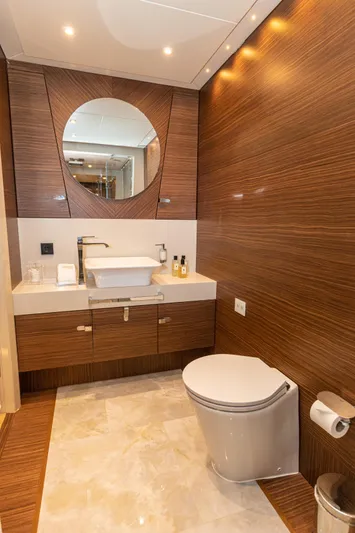 Zeemar Yacht Photos Pics Luxurious bathroom on 2016 Custom Aydos Yat Sanayi 100' yacht.