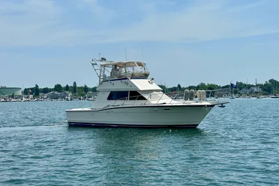 Hatteras 36 Convertible