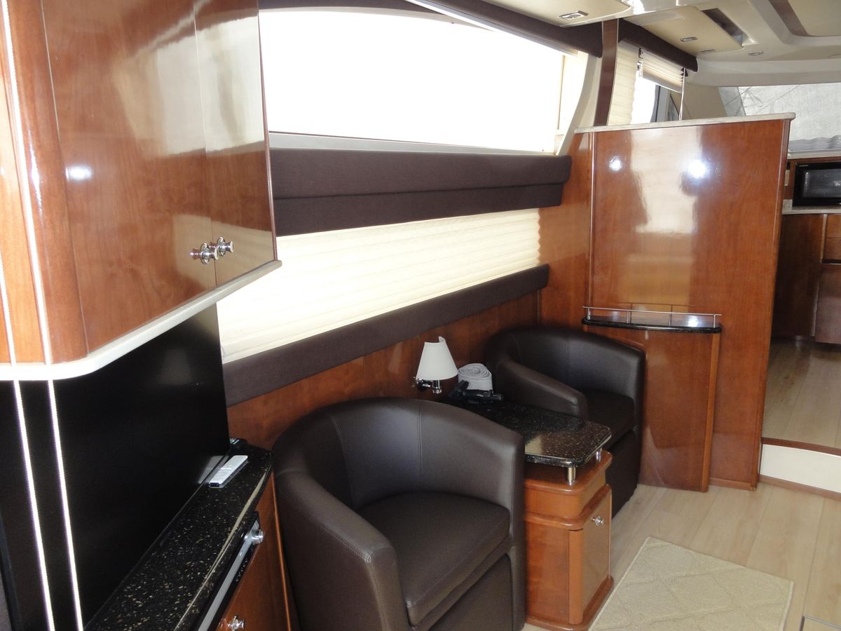 2009 Meridian 44 