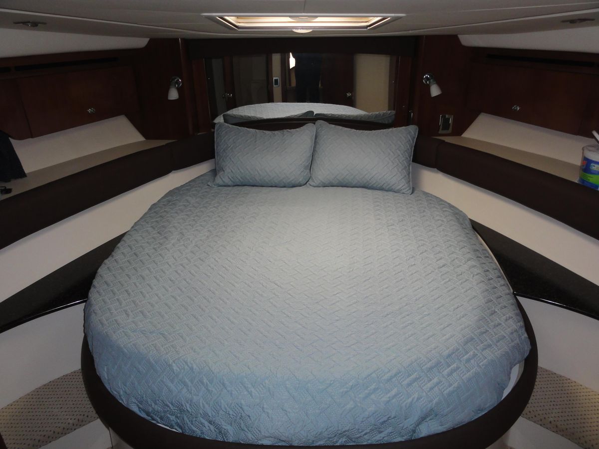 2009 Meridian 44 