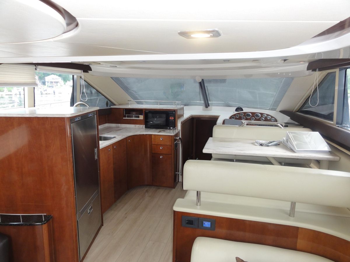 2009 Meridian 44 