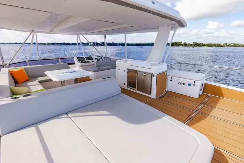 Nautilus Yacht Photos Pics Luxurious 2021 Leopard 53 Powercat yacht with spacious deck and modern amenities.